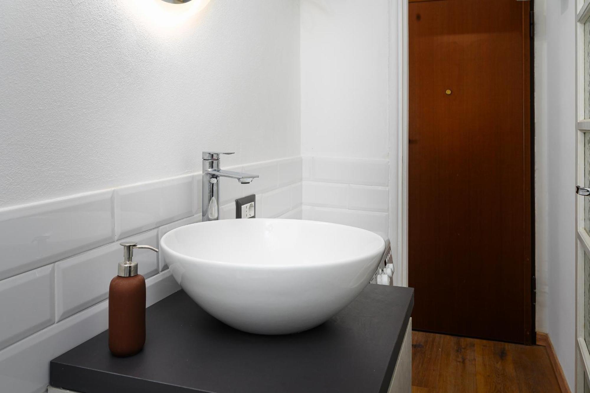 Sebino 15 - Monolocale Cool Appartement